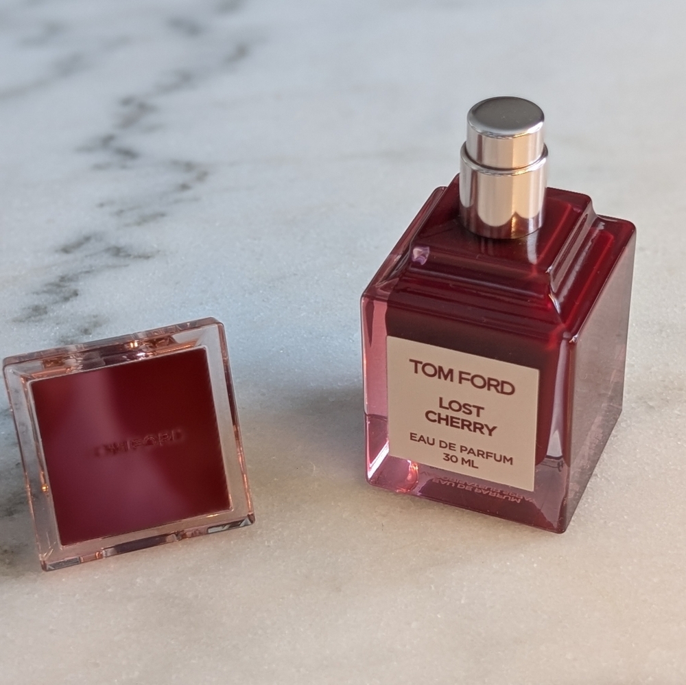 Tom Ford Lost Cherry 🍒 EDP 30 ml | Retail $280 | 😍🔥 Iconic Date Night Scent - Picture 2 of 13